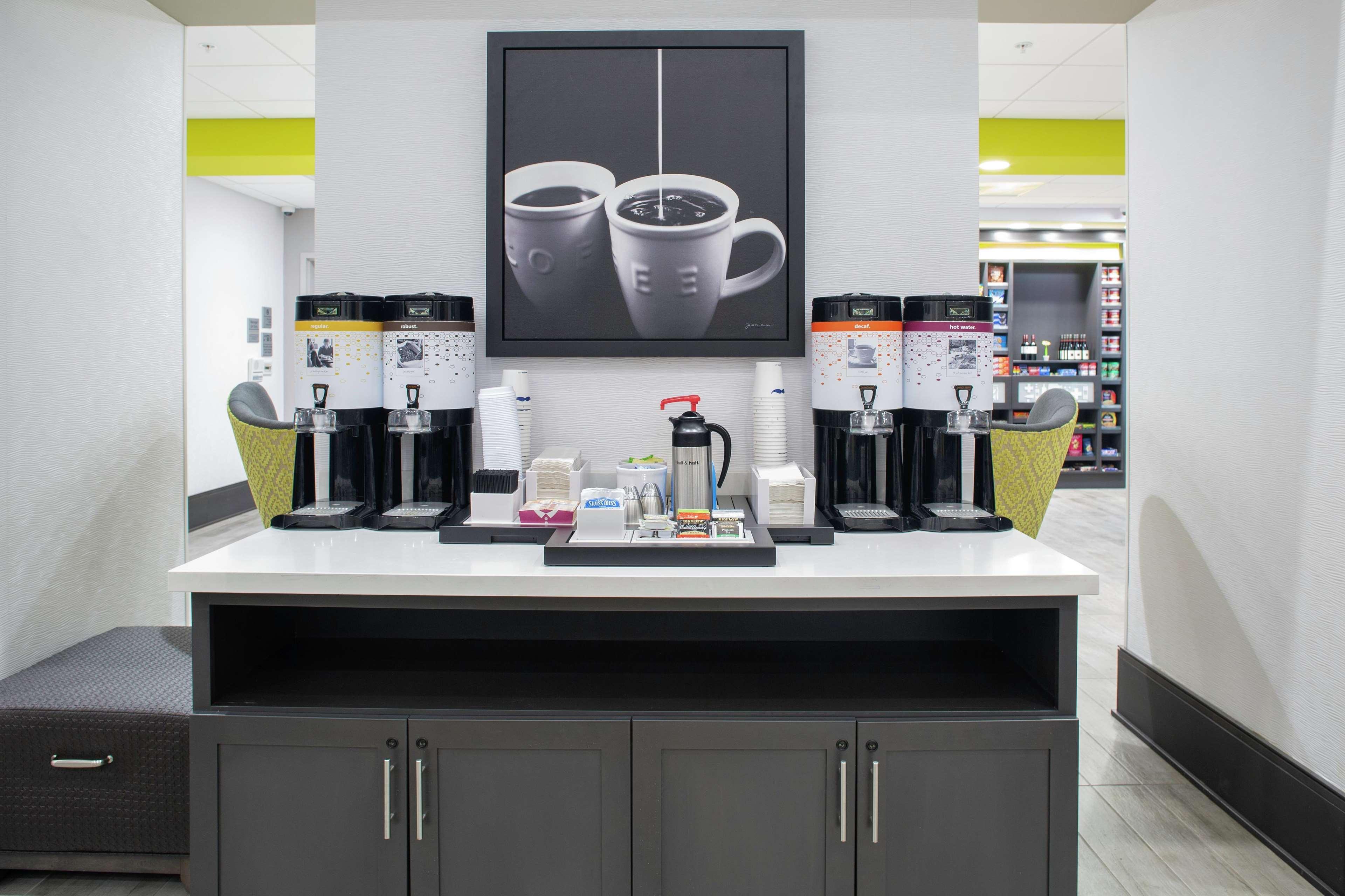 Hampton Inn & Suites Irvine/Orange County Airport Экстерьер фото
