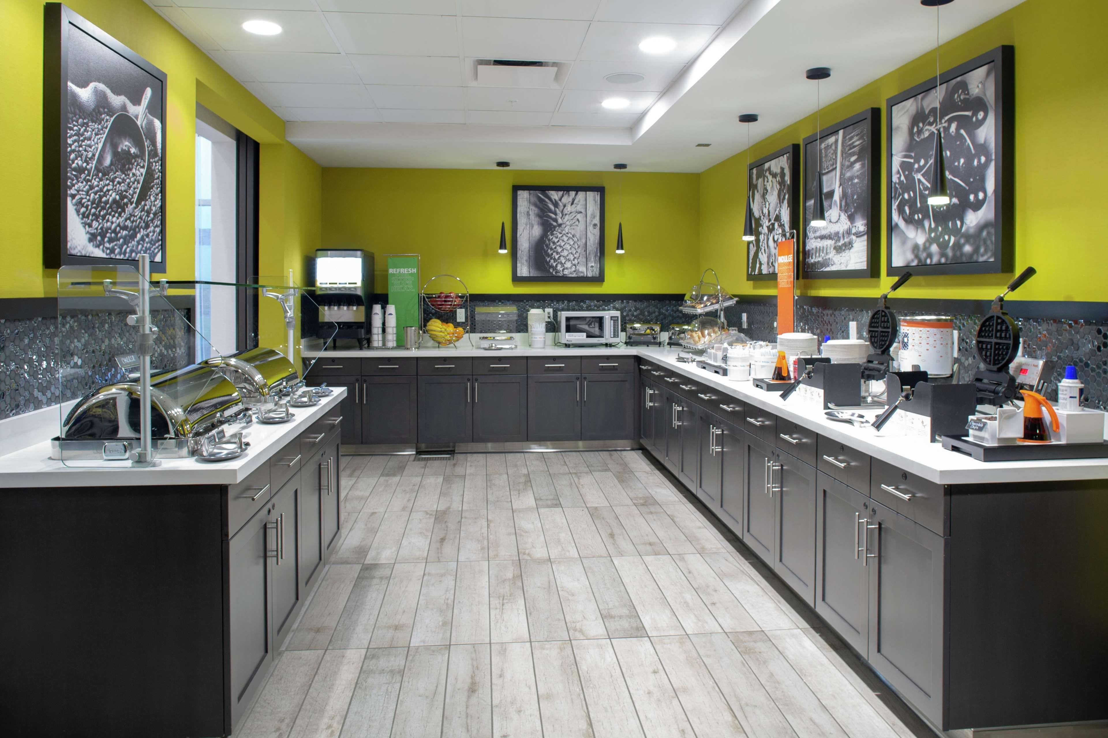 Hampton Inn & Suites Irvine/Orange County Airport Экстерьер фото
