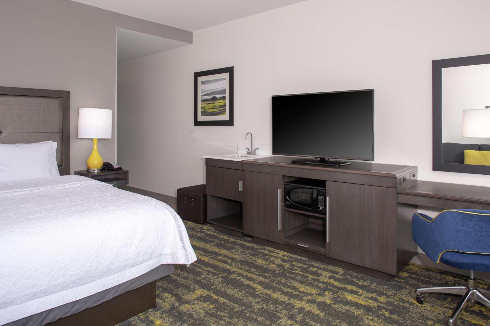 Hampton Inn & Suites Irvine/Orange County Airport Экстерьер фото