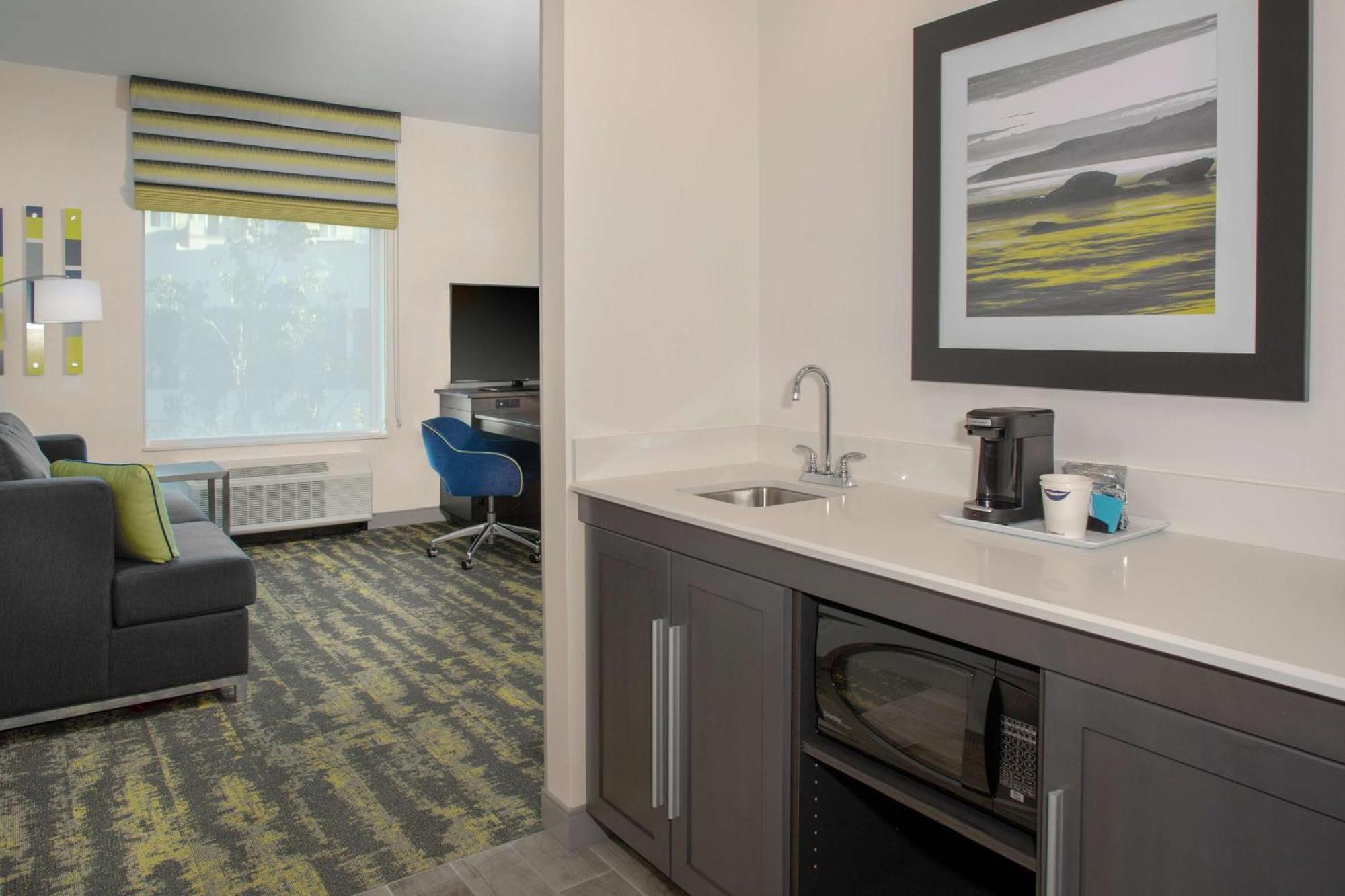 Hampton Inn & Suites Irvine/Orange County Airport Экстерьер фото