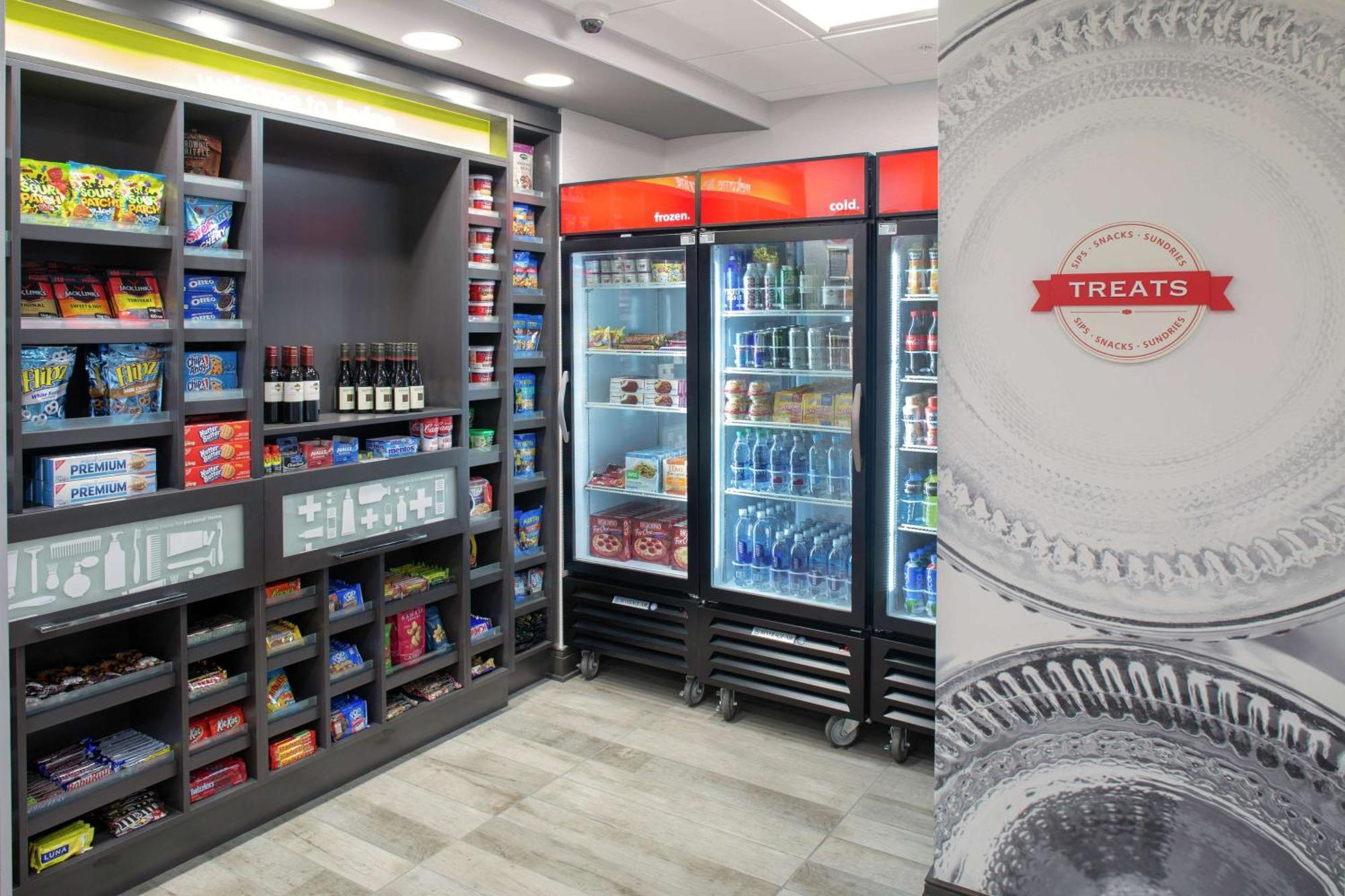 Hampton Inn & Suites Irvine/Orange County Airport Экстерьер фото